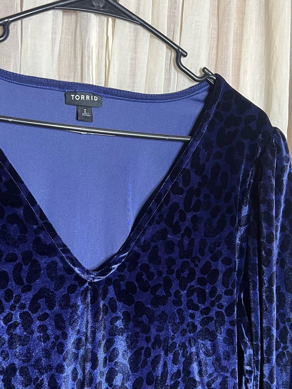 Torrid Blue Leopard Long Sleeve Bodysuit - Picture 3 of 6